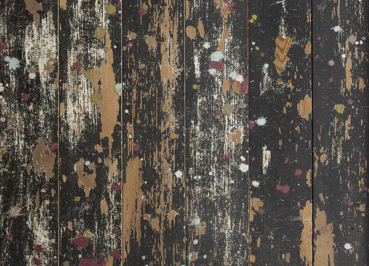 Reclaimed Worn Wood / Distressed Painted Wall Cladding