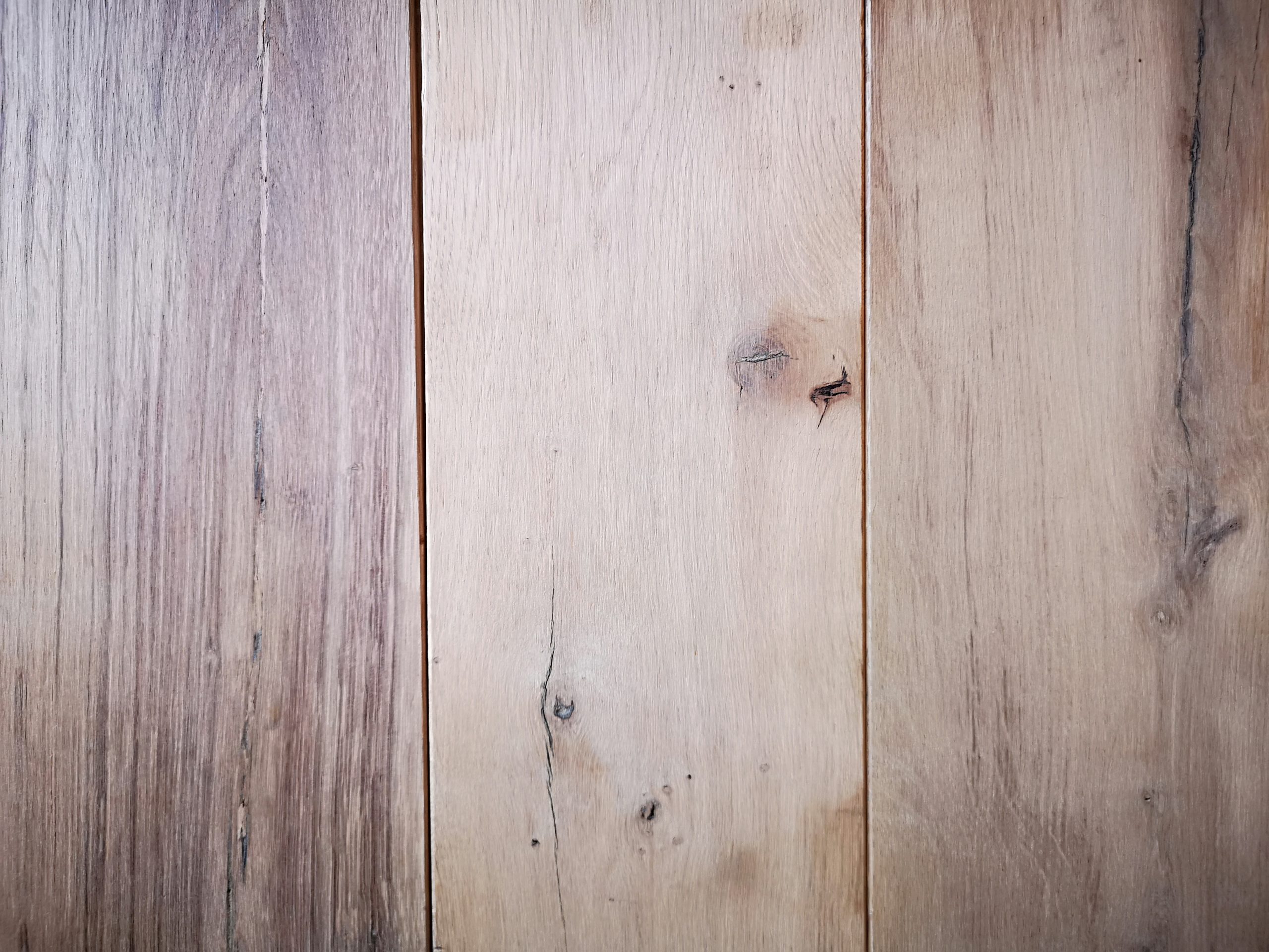 Reclaimed Wine Barrel – Engineered Oak Flooring