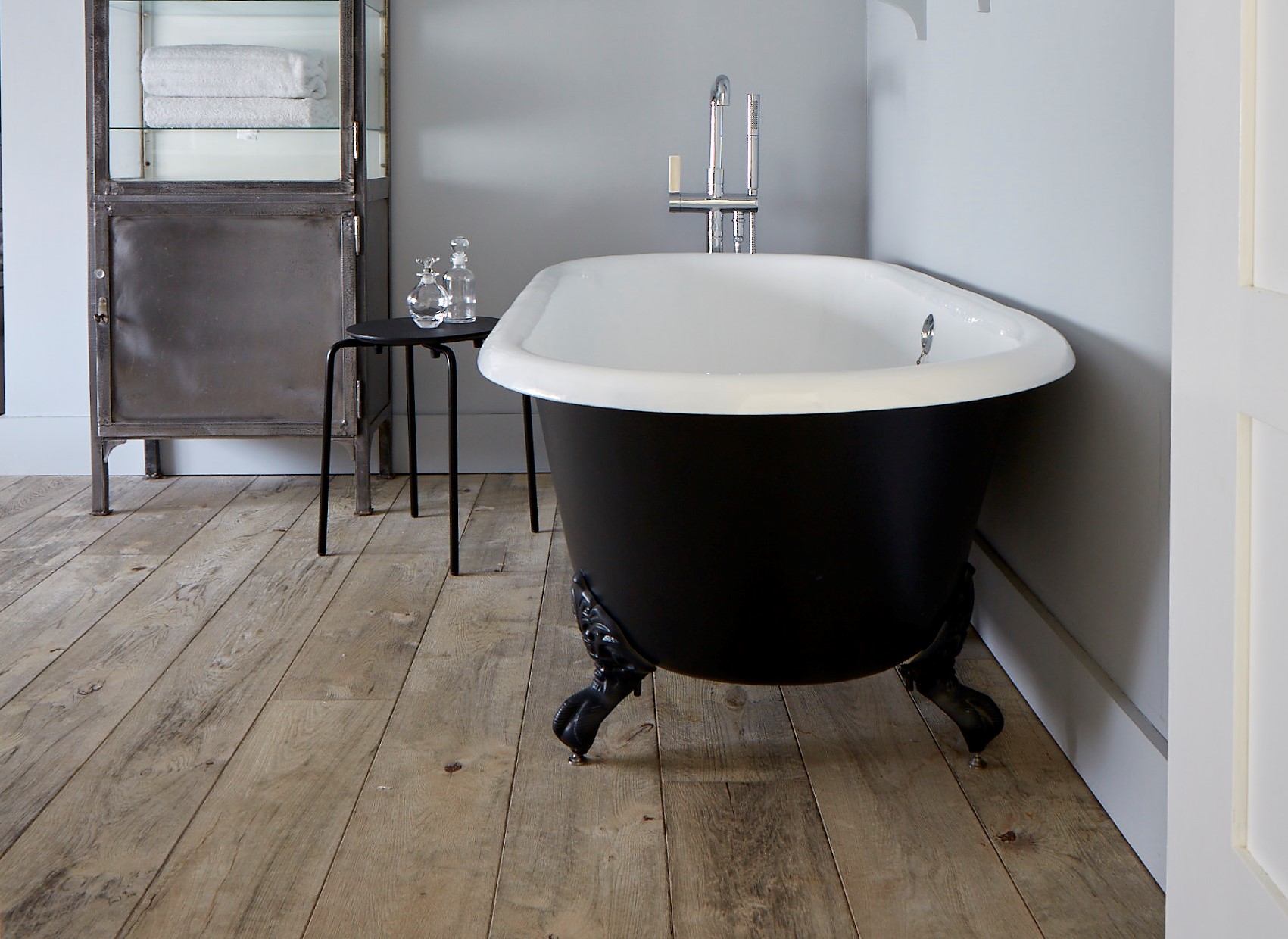 Why Engineered Flooring Is Becoming Favourite Choice for Interior Designers